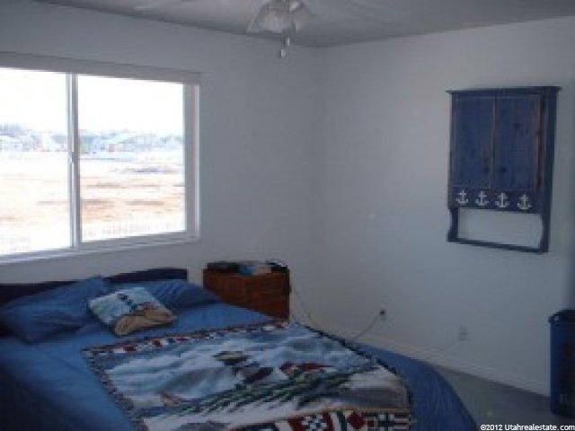 1327 Bridgeview Dr, Layton, UT 84041 — photo 3