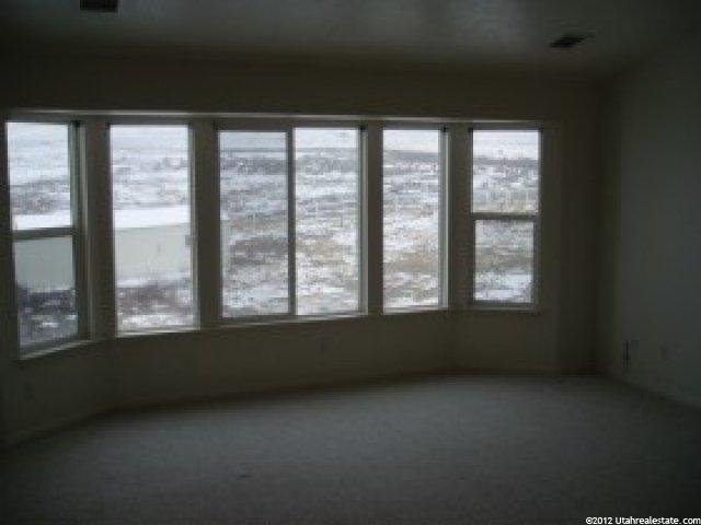 15366 Silverpoint Cir, Bluffdale, UT 84065 — photo 5