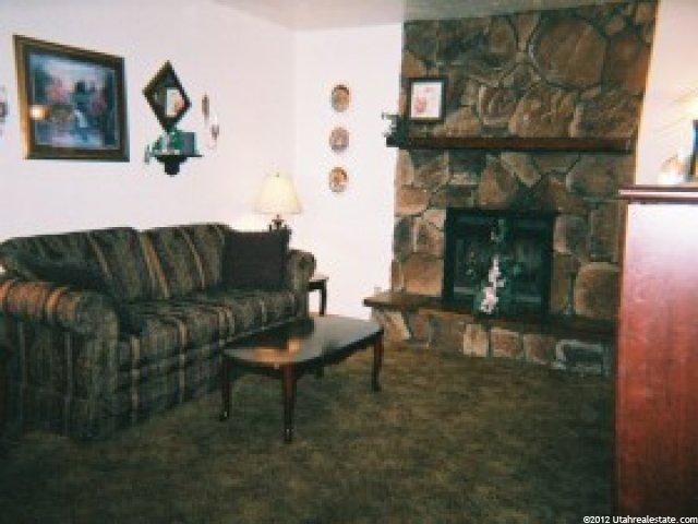 255 E 800 S, Layton, UT 84041 — photo 4