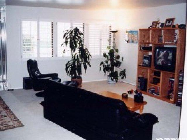 1950 S 200 W #33, Bountiful, UT 84010 — photo 2