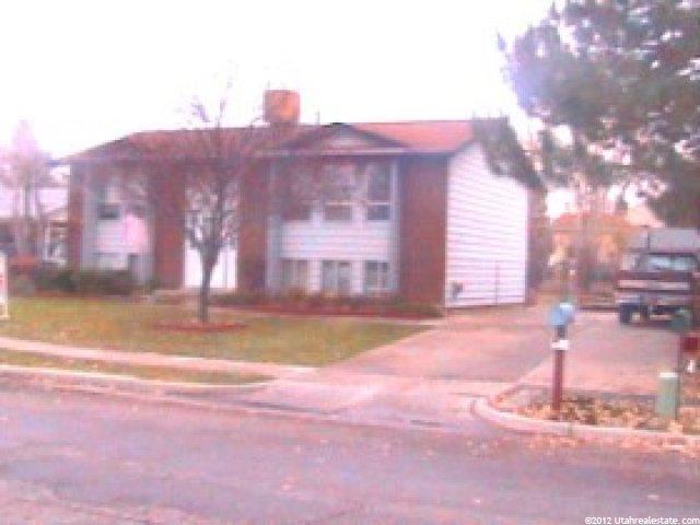 854 S 1425 W, Clearfield, UT 84015 — photo 3