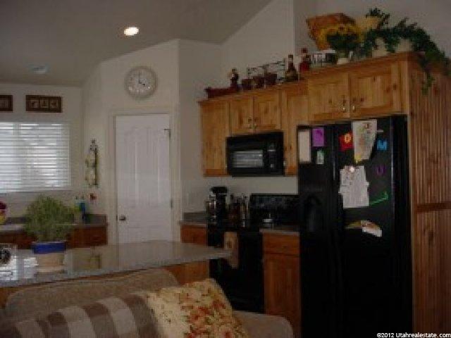 1071 Arbor Way, Layton, UT 84041 — photo 2