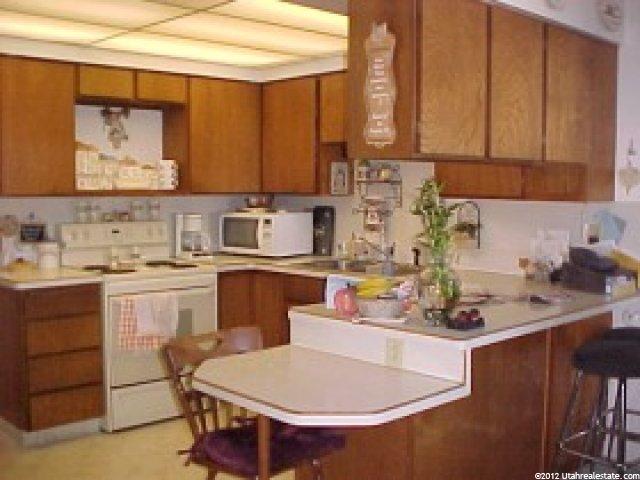 5443 S 925 E, South Ogden, UT 84405 — photo 4