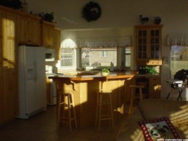 2157 W 3100 N, Farr West, UT 84404 — photo 8