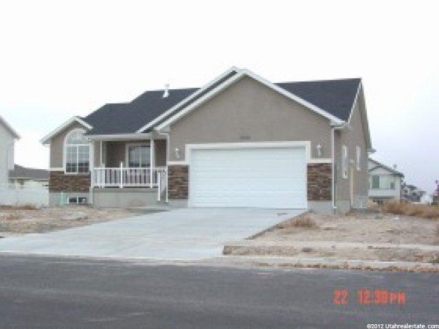 3915 Turnberry Dr, Syracuse, UT 84075 — photo 2