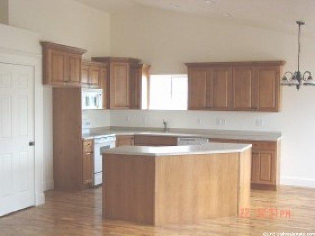 3915 Turnberry Dr, Syracuse, UT 84075 — photo 3