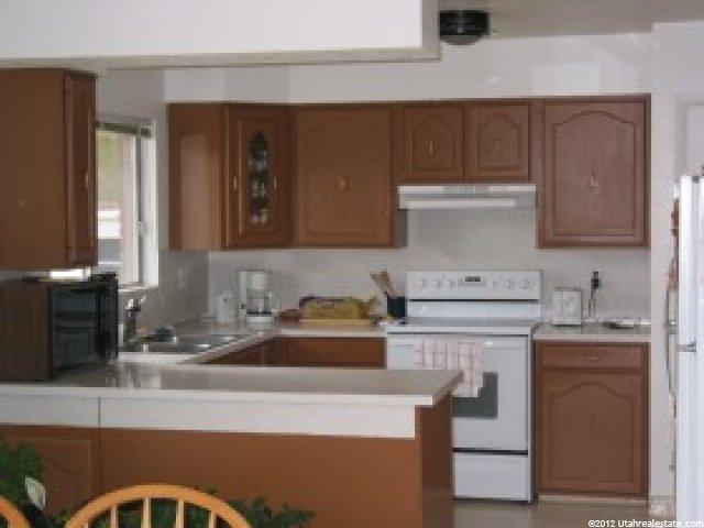 16 N 1300 W, Clearfield, UT 84015 — photo 2