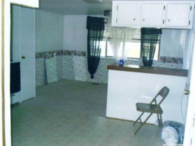 180 Kings Ct, Logan, UT 84321 — photo 3