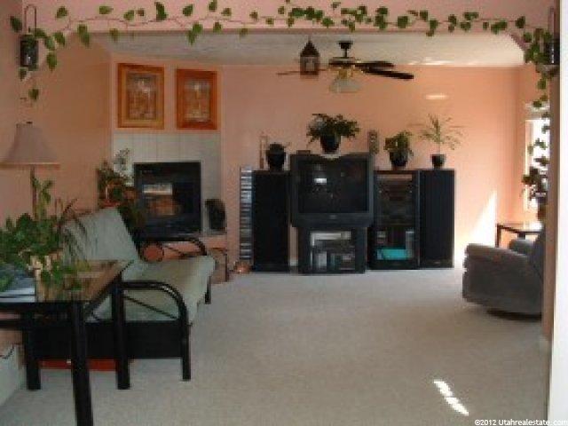 5307 S 3500 W, Roy, UT 84067 — photo 3