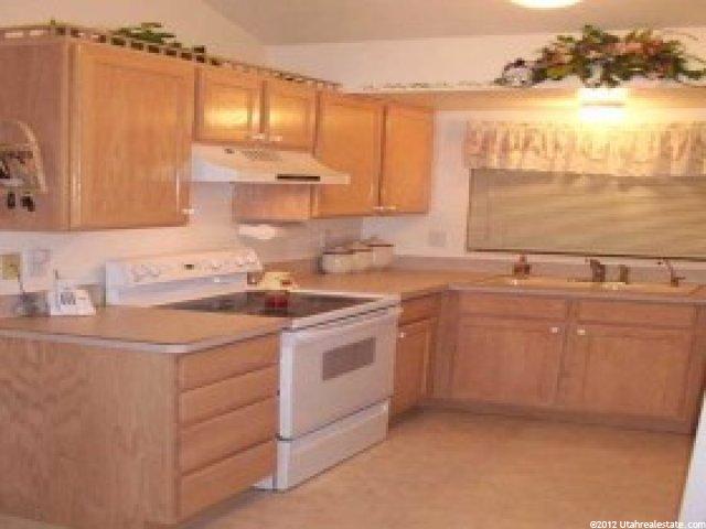 4637 S 3850 W, Roy, UT 84067 — photo 4