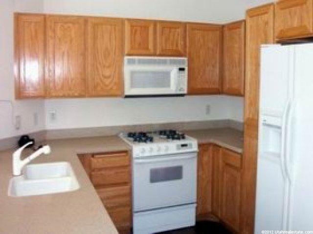 8351 Meadowview Dr, Park City, UT 84098 — photo 2