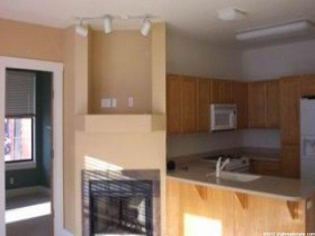 8351 Meadowview Dr, Park City, UT 84098 — photo 3