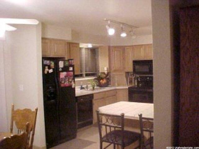 958 Cedar Terrace Dr, Sandy, UT 84094 — photo 7