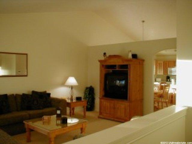 1272 W 1175 N, Clinton, UT 84015 — photo 2