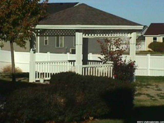 312 Dawson Ln, Tooele, UT 84074 — photo 2