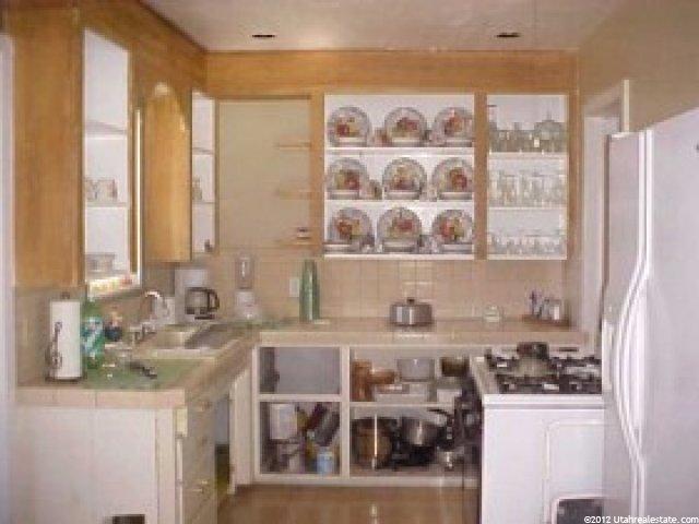82 S 200 E, St. George, UT 84770 — photo 8