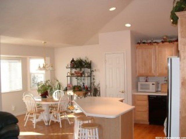 3571 Ivy Pl, Syracuse, UT 84075 — photo 4