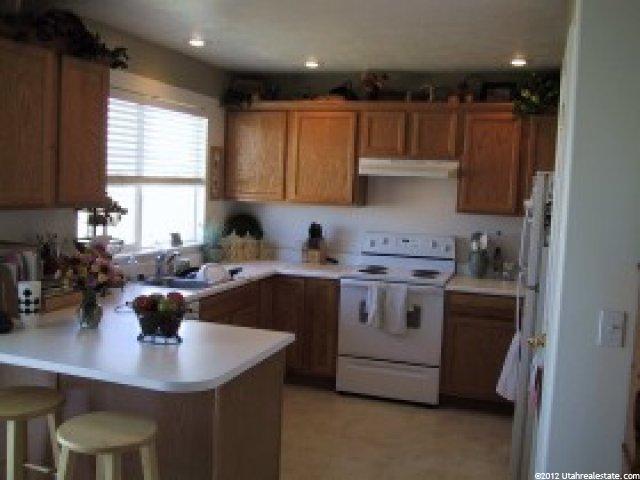 5120 S 4300 W, Roy, UT 84067 — photo 4