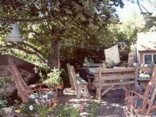 914 Lakeview Dr, Bountiful, UT 84010 — photo 8