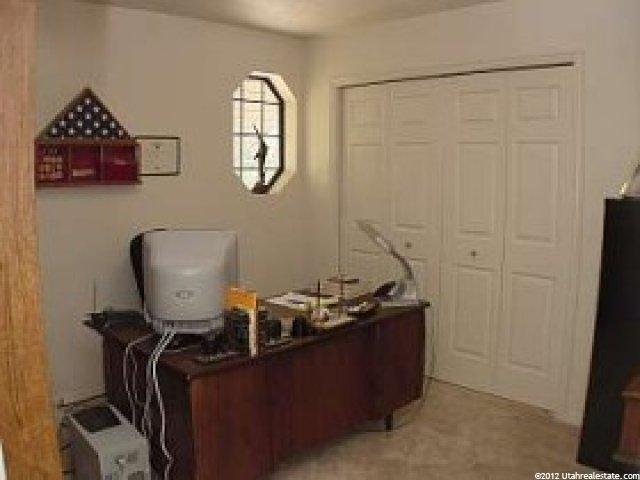 1361 Skyline Dr, Bountiful, UT 84010 — photo 7