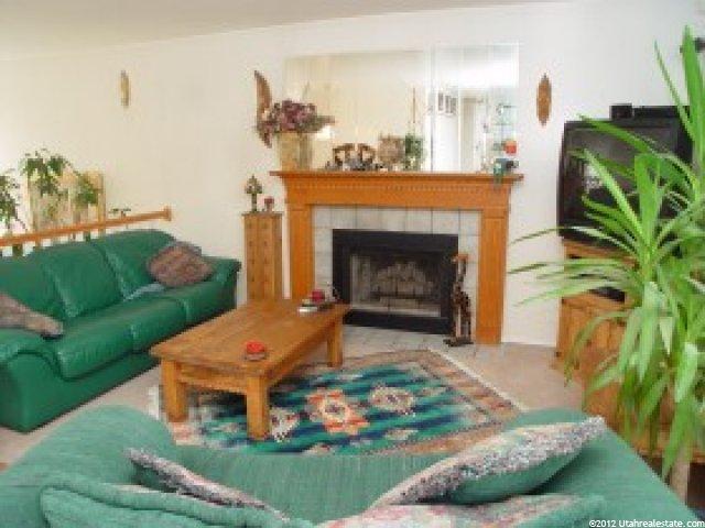 8122 Angel St, Sandy, UT 84070 — photo 2