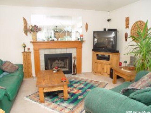 8122 Angel St, Sandy, UT 84070 — photo 3