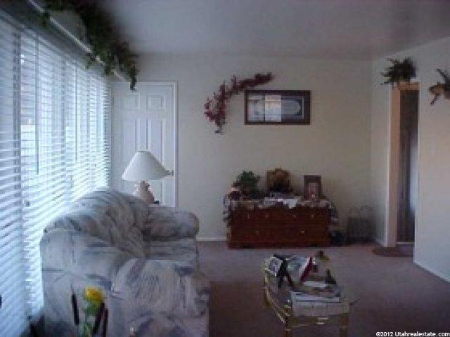 4315 S 250 E, Washington Terrace, UT 84405 — photo 3