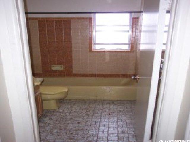 268 E 4800 S, Washington Terrace, UT 84405 — photo 4