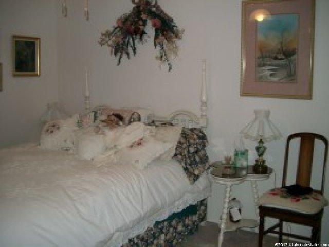2898 S 450 W, Bountiful, UT 84010 — photo 8