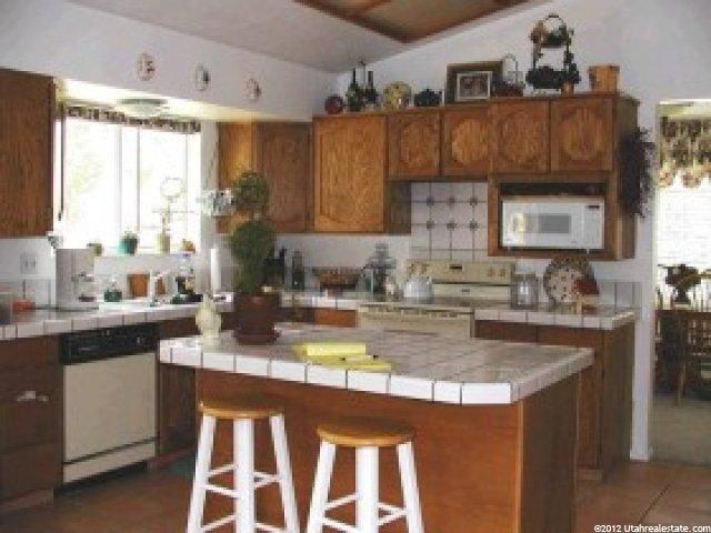 370 E 3350 N, North Ogden, UT 84414 — photo 4