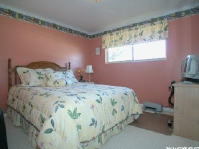 8290 S 745 E, Sandy, UT 84094 — photo 6