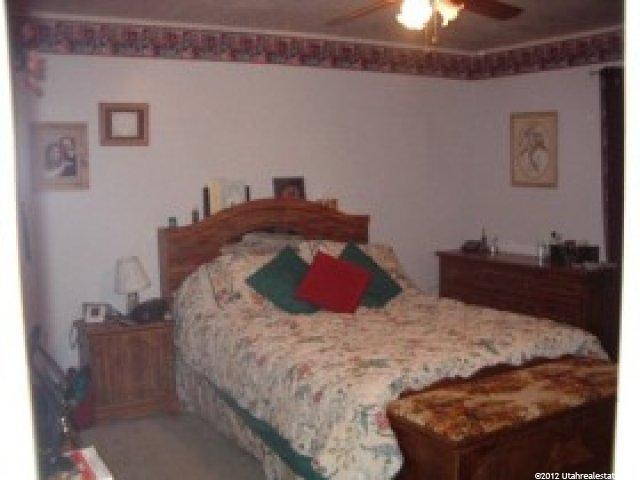 1218 W 1050 N, Layton, UT 84041 — photo 5