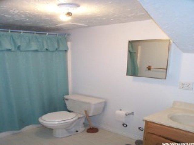 778 S 825 E, Layton, UT 84041 — photo 7