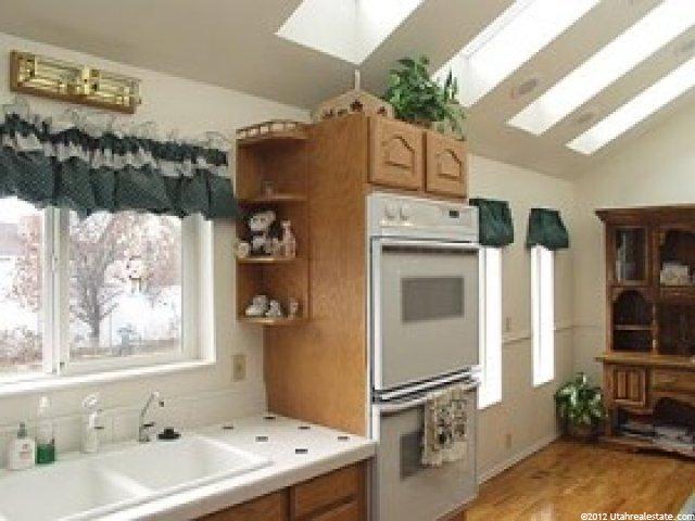 1838 E 9800 S, Sandy, UT 84092 — photo 3