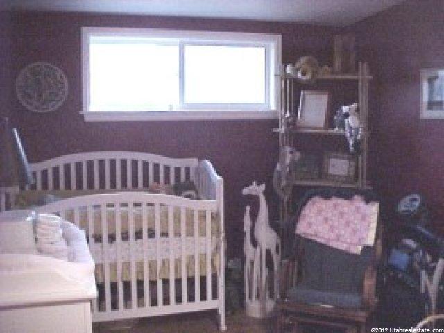 1435 Marilyn Dr, Layton, UT 84041 — photo 2