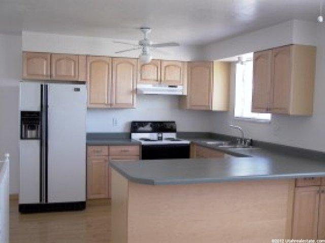 11658 S 1000 E, Sandy, UT 84094 — photo 2