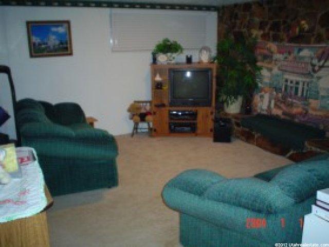 310 W 5250 S, Washington Terrace, UT 84405 — photo 2