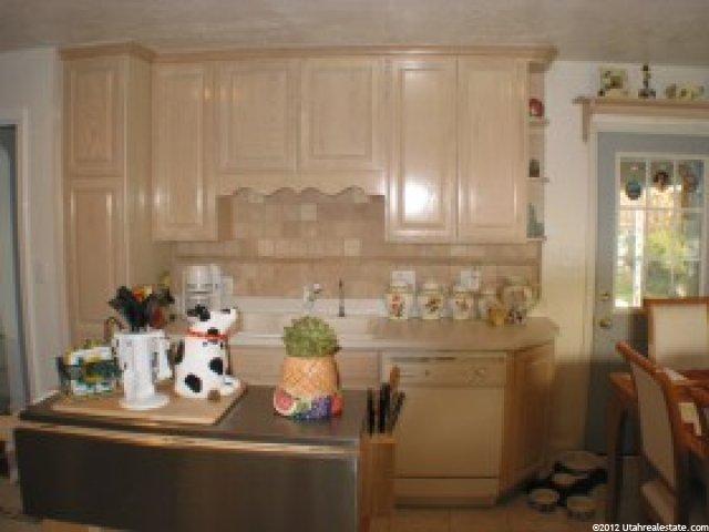 2890 Wheelock Ave, Ogden, UT 84403 — photo 2