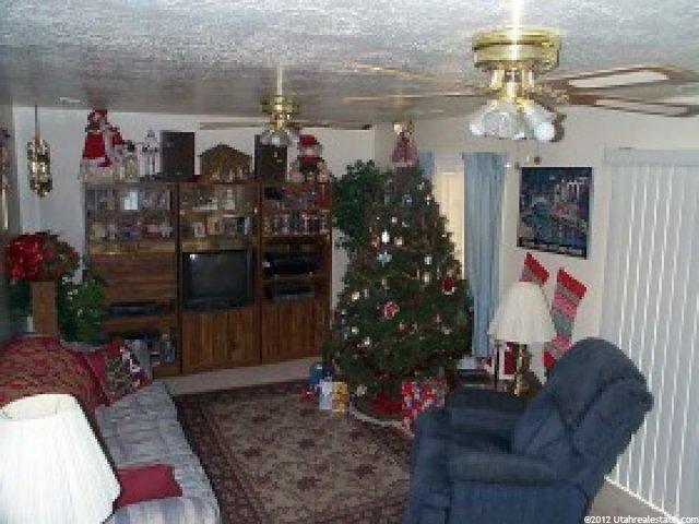 5709 S 4050 W, Roy, UT 84067 — photo 4