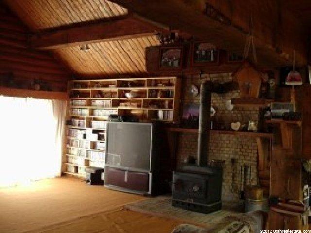 390 E Cannibal Rd, Cove, UT 84320 — photo 5