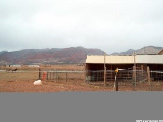 765 N State St, Sigurd, UT 84657 — photo 2