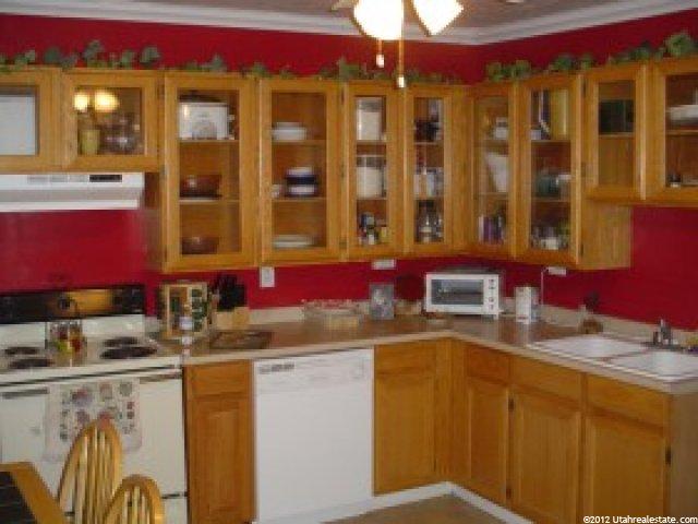 1372 S Main St, Bountiful, UT 84010 — photo 5