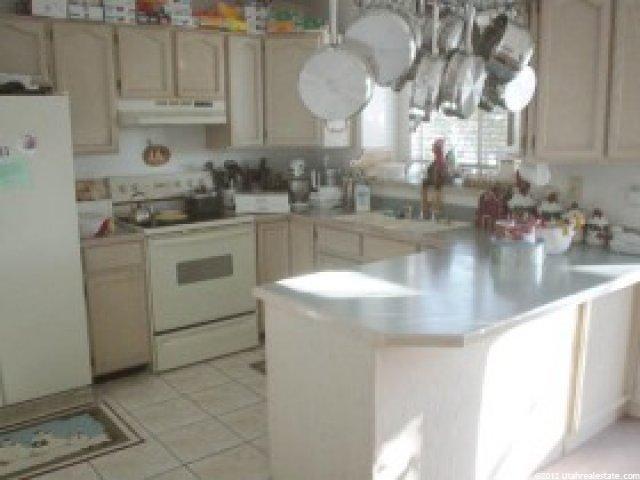 1142 Cobalt Ln, Sandy, UT 84094 — photo 3
