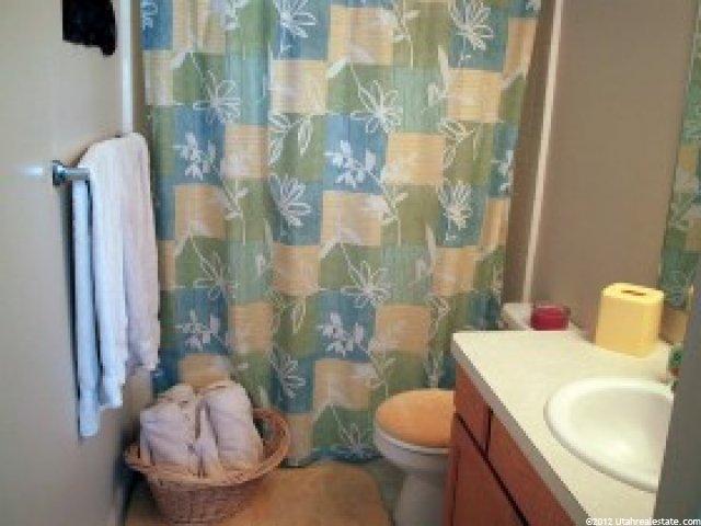 2392 W 2300 N, Clinton, UT 84015 — photo 6