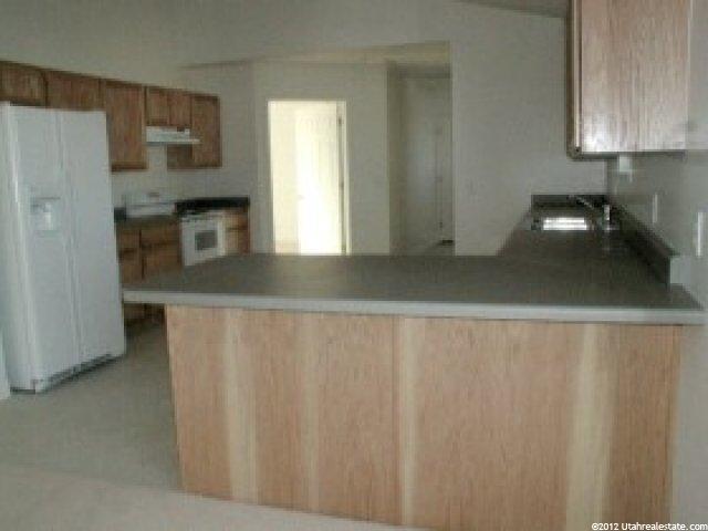 2808 Cyprus Ln, Magna, UT 84044 — photo 3