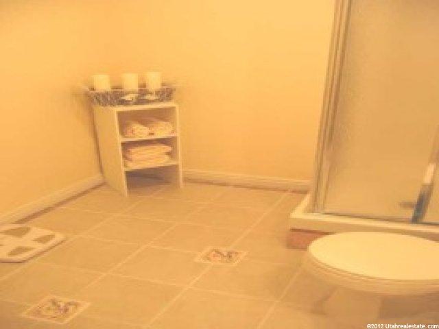 5207 Silvertip Dr, Kearns, UT 84118 — photo 6