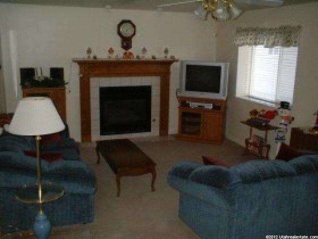 1332 N 2725 W, Layton, UT 84041 — photo 2