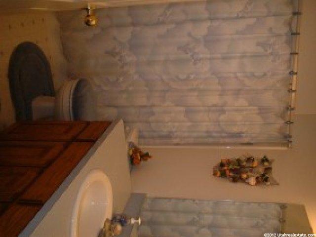 1332 N 2725 W, Layton, UT 84041 — photo 7