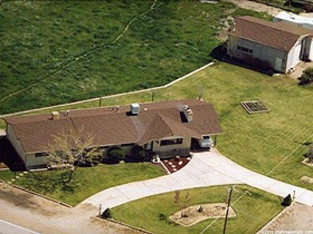 1385 S 3500 W, West Weber, UT 84401 — photo 2
