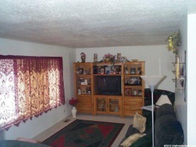 62 E 1950 S, Clearfield, UT 84015 — photo 2
